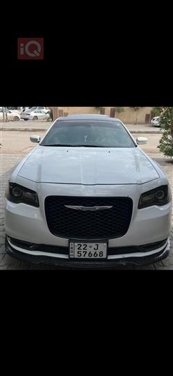 كرايسلر 300